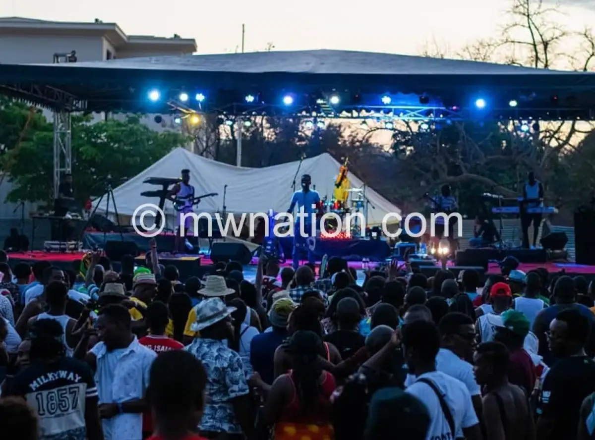 Fans react to Sandfest going local-Malawi Music Downloader